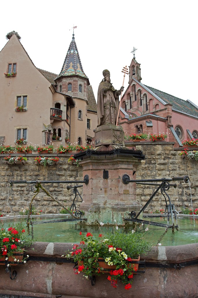 eguisheim elzas vogezen hdr france frankrijk vosges Egisheim kapel van Saint-Leon-IX Notre-Dame de Pitie